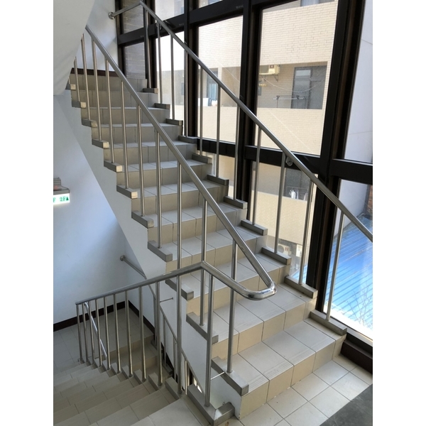 無障礙欄杆扶手,錫弘金屬有限公司