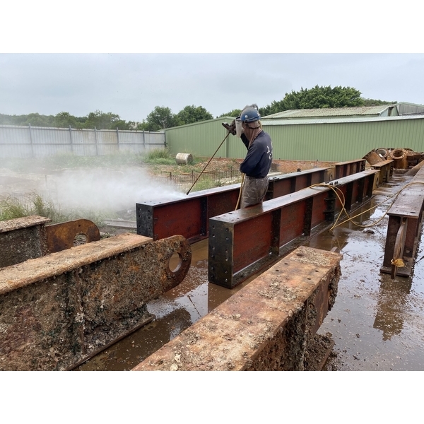 金門大橋便橋鋼構清洗,上允工程股份有限公司