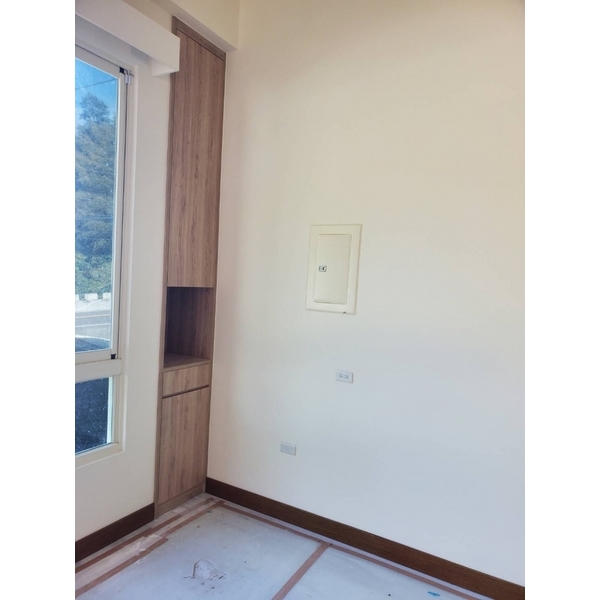 系統櫃設計與施作-員裕裝潢設計工程行