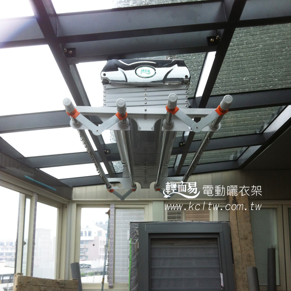 輕而易電動曬衣架完工實景,芯宇國際有限公司