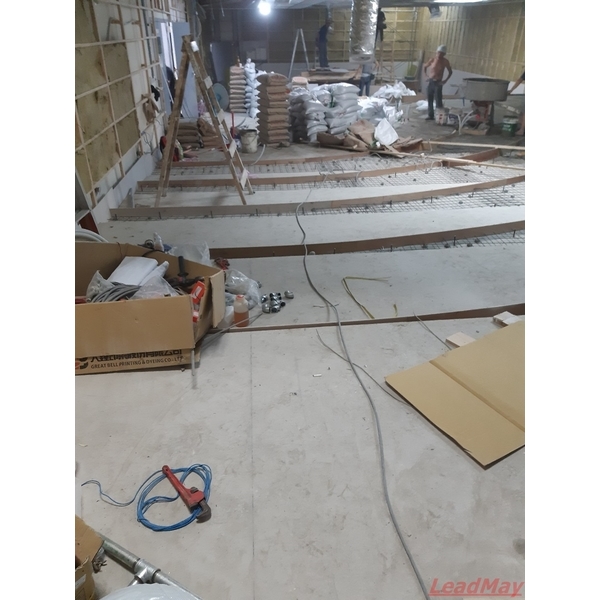 高架地板反向階梯做法