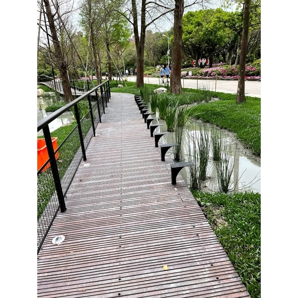 大安森林公園-賞景棧道欄杆,芝華企業股份有限公司