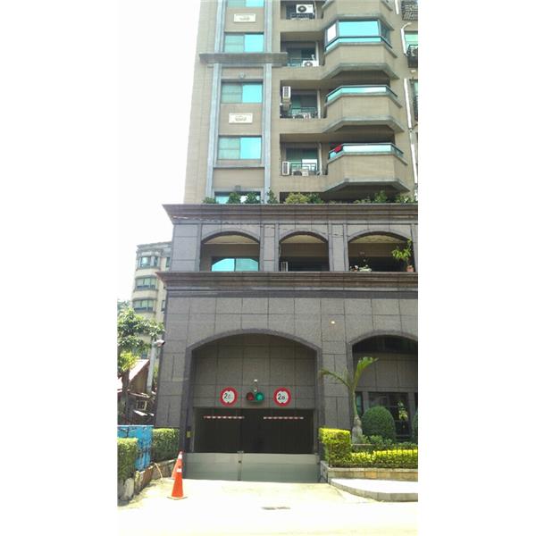 美麗新天地-防水閘門,北京營造有限公司