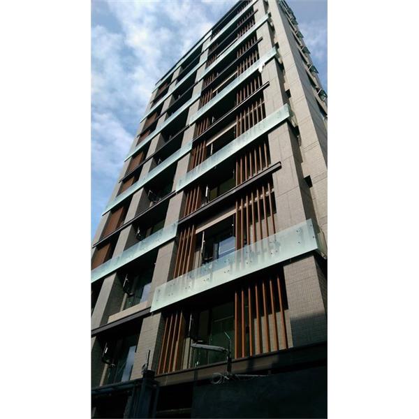 士林雨農路格柵,雅固婷金屬建材有限公司