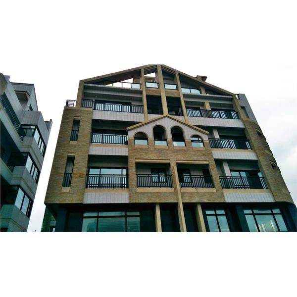 久量建設青埔案-鋁合金欄杆,雅固婷金屬建材有限公司