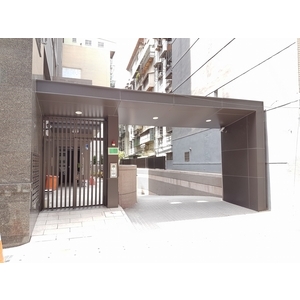 大門包板格柵小門