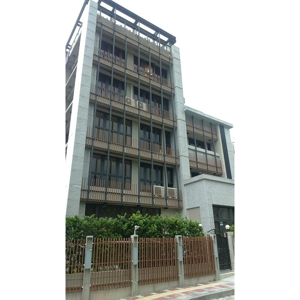 內湖三希院-圍牆造型格柵.直向格柵