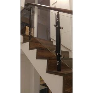 景聖路玻璃夾具立柱