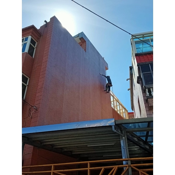 外牆防水免搭鷹架工程-伍山實業社