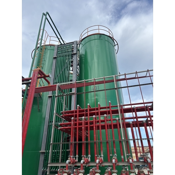 桶槽油漆-伍山實業社