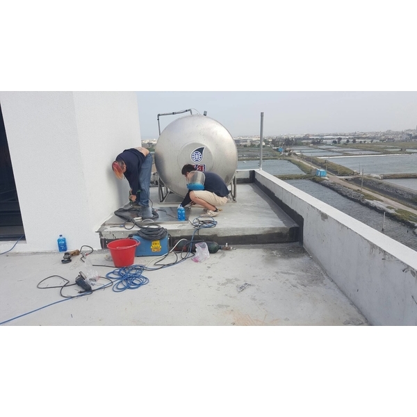 現場焊接特製水槽,昌一精品工業有限公司