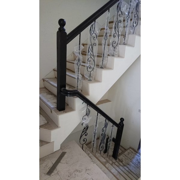 樓梯鍛造扶手 樓梯鍛造扶手-天梯實業有限公司