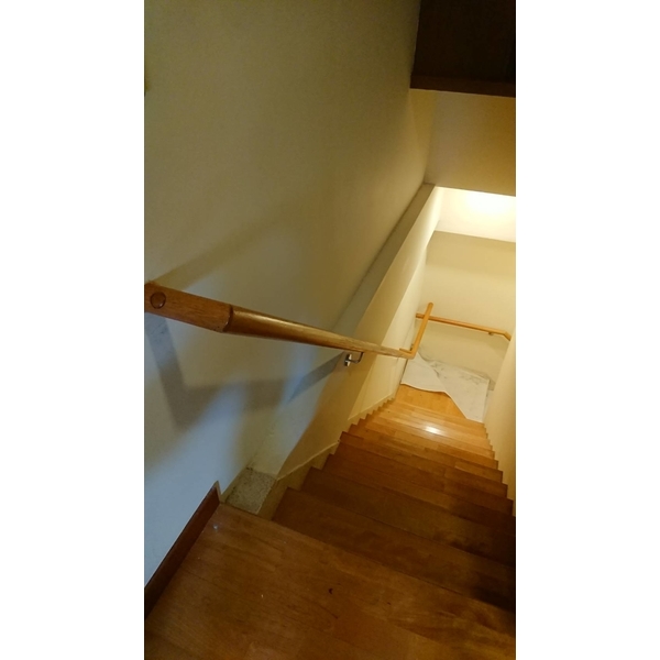 崁壁式樓梯扶手 崁壁式樓梯扶手-天梯實業有限公司