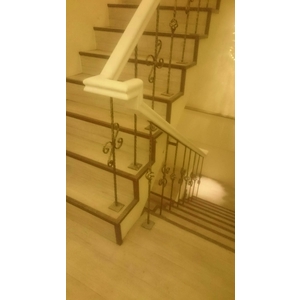 樓梯扶手