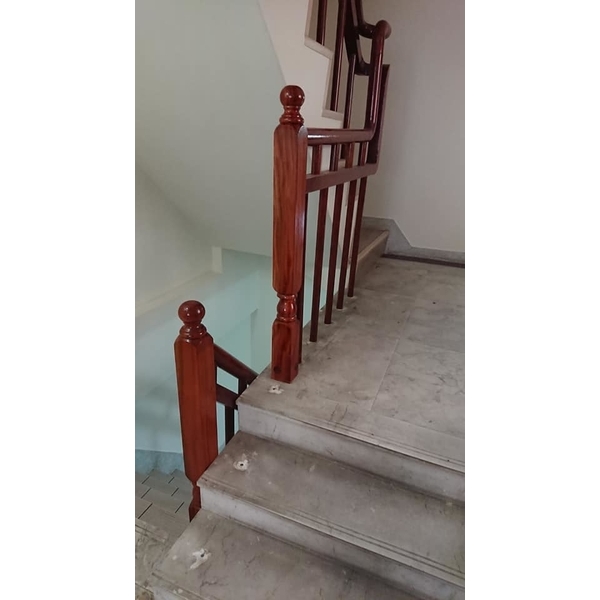 扶手內縮修改 扶手內縮修改-天梯實業有限公司