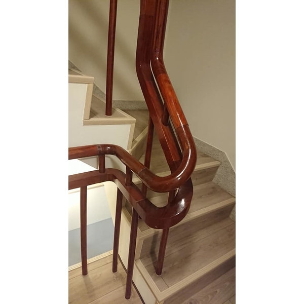 扶手內縮修改 扶手內縮修改-天梯實業有限公司