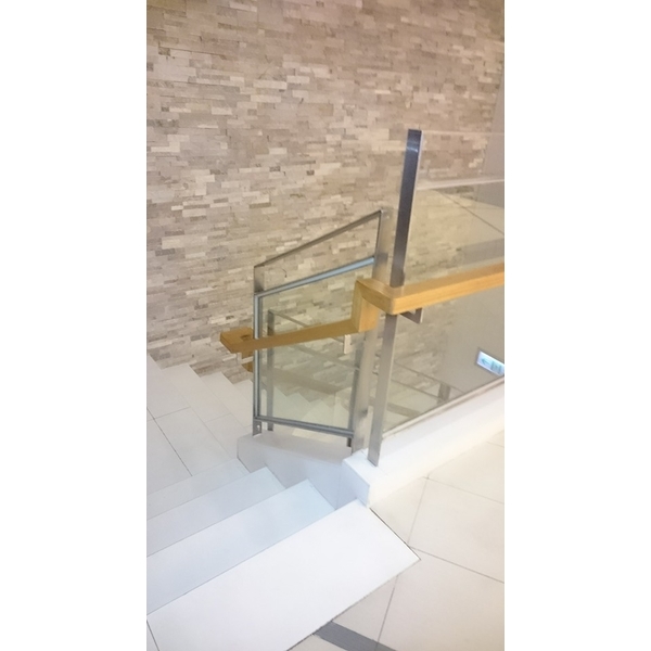 玻璃樓梯扶手 玻璃樓梯扶手-天梯實業有限公司