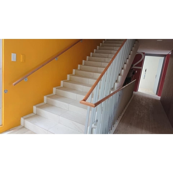 殘障扶手-天梯實業有限公司