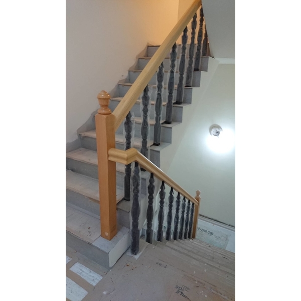 樓梯扶手-天梯實業有限公司