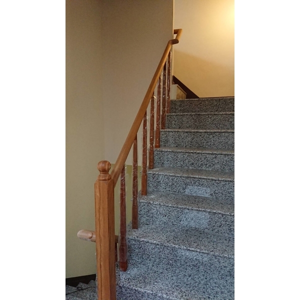 安裝樓梯扶手-天梯實業有限公司