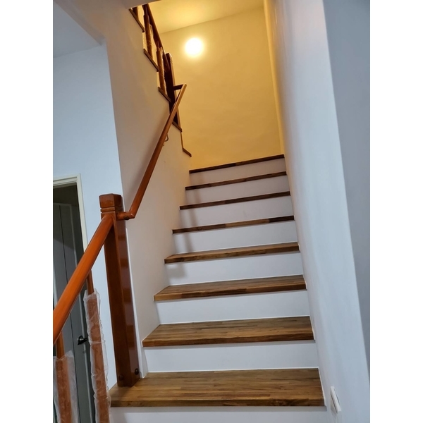 扶手梯,天梯實業有限公司