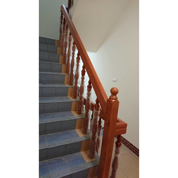 樓梯扶手安裝-天梯實業有限公司