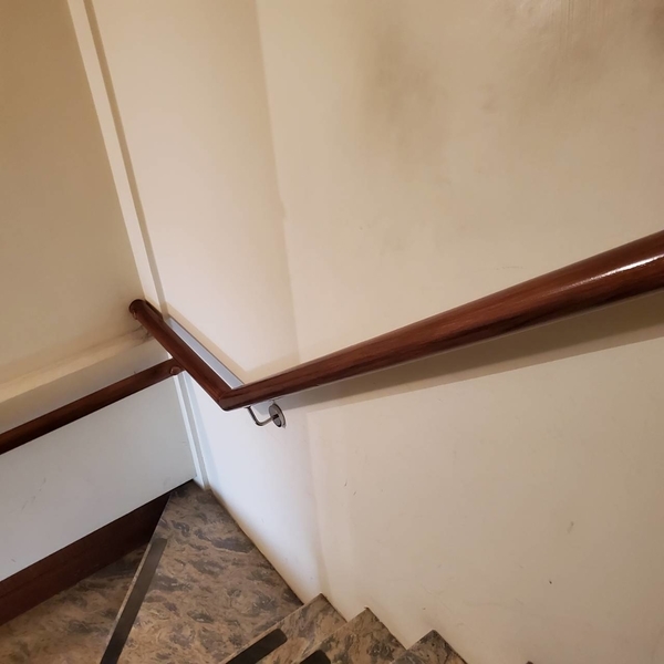 台中崁壁式樓梯扶手安裝 台中崁壁式樓梯扶手安裝-天梯實業有限公司