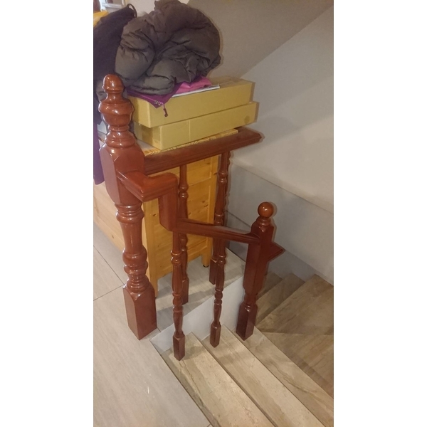 樓梯中柱搖晃整修-天梯實業有限公司