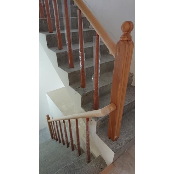 木樓梯扶手 木樓梯扶手-天梯實業有限公司