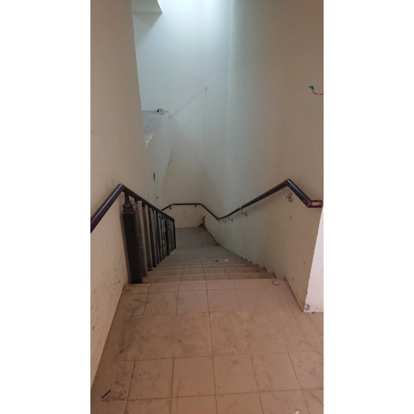 崁壁式扶手 崁壁式扶手-天梯實業有限公司