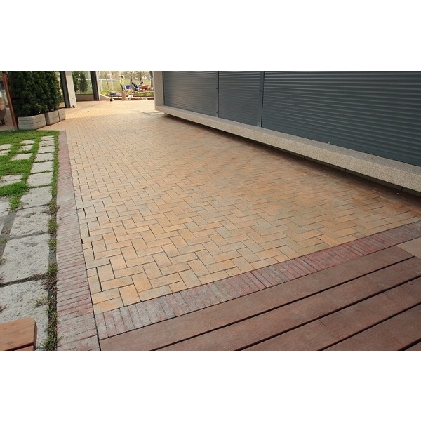 地磚鋪設,金美實業有限公司