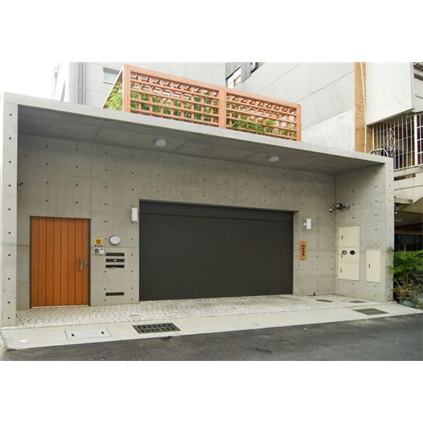 向陽_雷巴型車庫門 向陽_雷巴型車庫門,白陽通有限公司