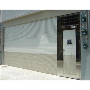 向陽_雷巴內掛型車庫門+小門