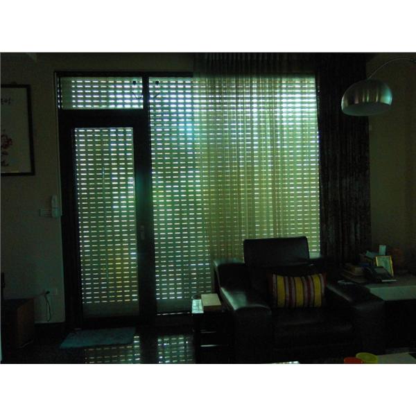 向陽_雷巴型內掛式捲窗 向陽_雷巴型內掛式捲窗,白陽通有限公司