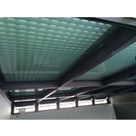 協屋頂式捲門窗