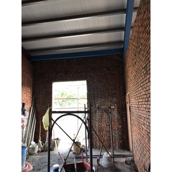 鐵皮屋磚牆隔間泥做