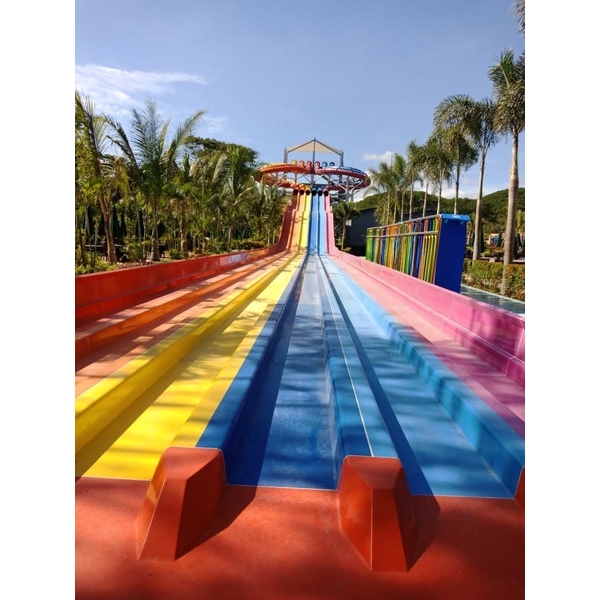 滑水道-巴比倫泳池有限公司