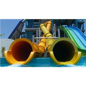 水上樂園設施-暗黑滑行