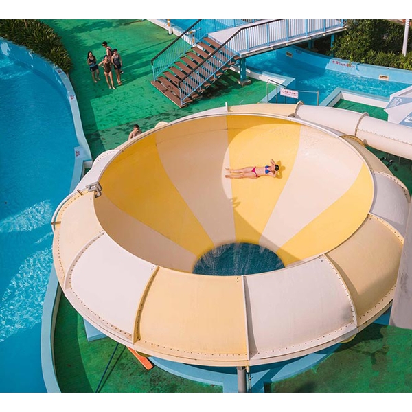 滑水道,巴比倫泳池有限公司