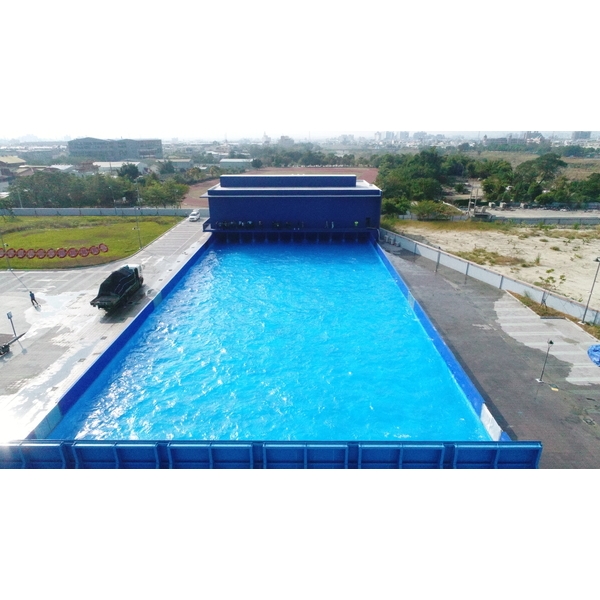 造浪池,巴比倫泳池有限公司