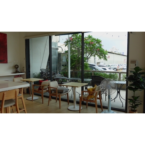 高透光型隔熱膜-商業空間,新泰光學有限公司/帝航日