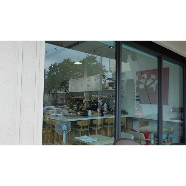 高透光型隔熱膜-商業空間-新泰光學有限公司/帝航日