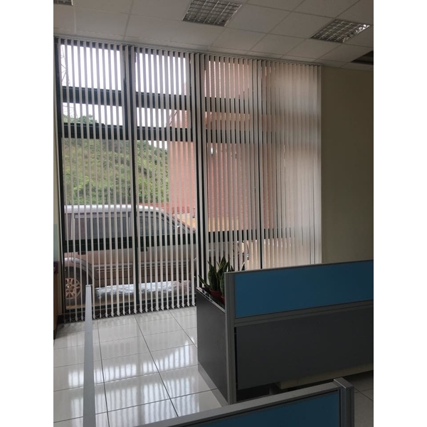 直立簾,汎翔事業有限公司