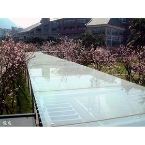 陽明山天籟採光罩玻璃